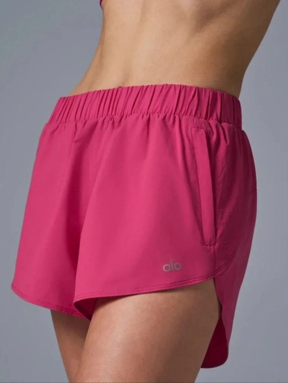 Alo Playmaker Dolphin Short Pink Summer Crush